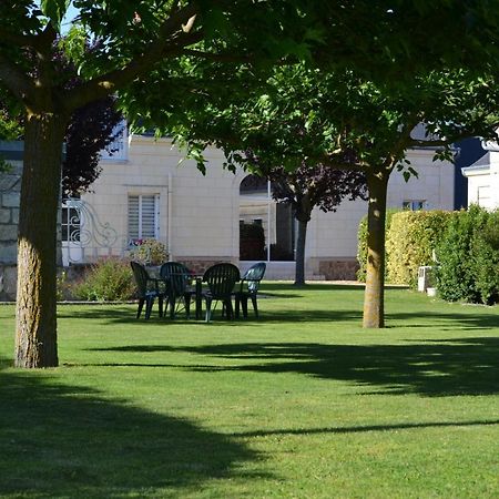 Les Chambres D Hotes Du Lavoir Restigné Exterior photo
