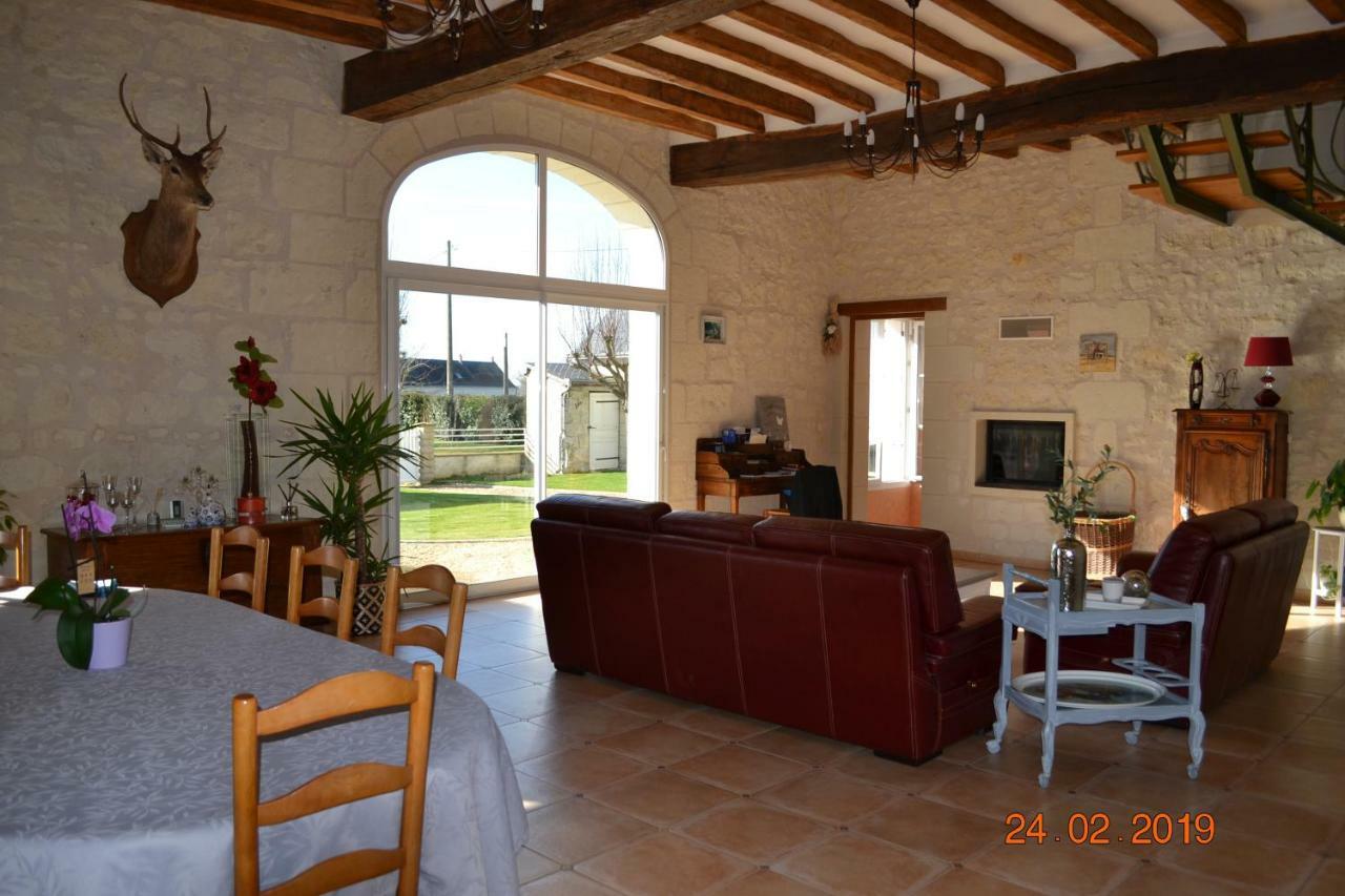 Les Chambres D Hotes Du Lavoir Restigné Exterior photo